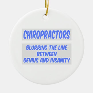 Chiropractor Joke ... Geni och osunt förnuft Julgransprydnad Keramik