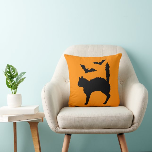 Chockad Halloween-katt och fladdermöss siluett ora Kudde (Stol)
