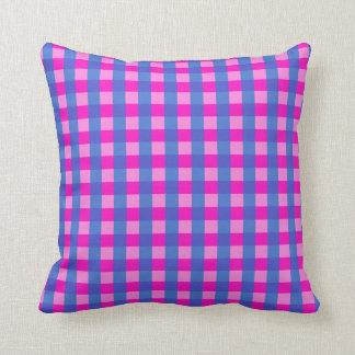 Chockerande Rosa och Blue Gingham Mönster Kudde