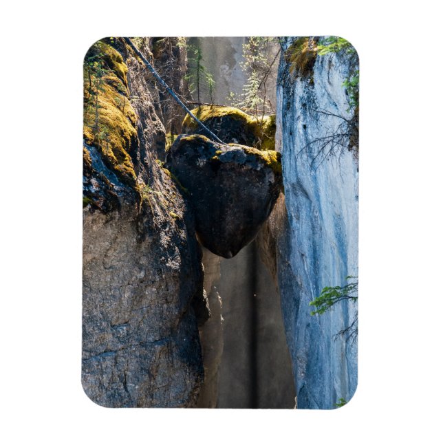 Chockstones i Maligne Canyon - Alberta, Kanada Magnet (Vertikal)