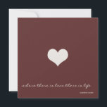 Chocolate Brown & Guld minimalistisk inbjudan<br><div class="desc">Hela texten om denna minimalistiska chokladbrun och guld bröllopsinbjudan är helt anpassade. Om du vill ha ett mer minimalistiskt utseende kan du även ta bort hjärtbilden. Citatet på framsidan säger "där det finns kärlek finns det liv". Du kan dock använda spelar ingen roll citat som du vill. Ändra det med...</div>