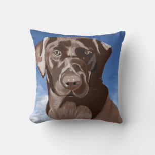 Chocolate Brown Labrador mot blå himmel Kudde