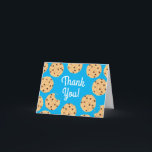 Chocolate Chip Cookie Kids 1st Birthday Party Blue Kort<br><div class="desc">De här hemska modet, färglösa, söta chokladkakor chip födelsedagsfest inbjudan är perfekt för ett barn 1:a födelsedag firande! Anpassa texten för att göra den till en egen. Det moderna synsättet och känslan är det perfekt sättet att fira er lilla som kärlek mjölk och choklad chip kakor på sin första födelsedag!...</div>