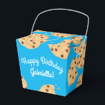 Chocolate Chip Cookie Kids 1st Birthday Party Blue Presentaskar<br><div class="desc">De här hemska modet, färglösa, söta chokladkakor chip födelsedagsfest inbjudan är perfekt för ett barn 1:a födelsedag firande! Anpassa texten för att göra den till en egen. Det moderna synsättet och känslan är det perfekt sättet att fira er lilla som kärlek mjölk och choklad chip kakor på sin första födelsedag!...</div>