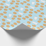 Chocolate Chip Cookie Kids 1st Birthday Party Blue Presentpapper<br><div class="desc">De här hemska modet, färglösa, söta chokladkakor chip födelsedagsfest inbjudan är perfekt för ett barn 1:a födelsedag firande! Anpassa texten för att göra den till en egen. Det moderna synsättet och känslan är det perfekt sättet att fira er lilla som kärlek mjölk och choklad chip kakor på sin första födelsedag!...</div>