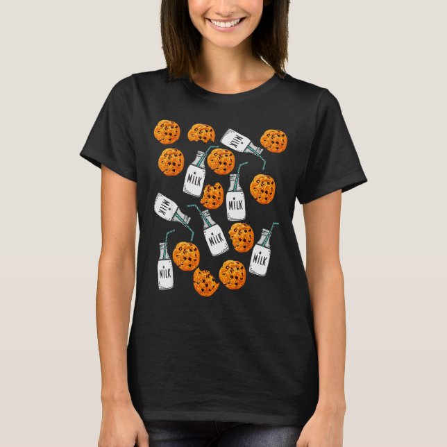 Chocolate Chip Cookies And Milk Funny Costume  T Shirt (Framsida)