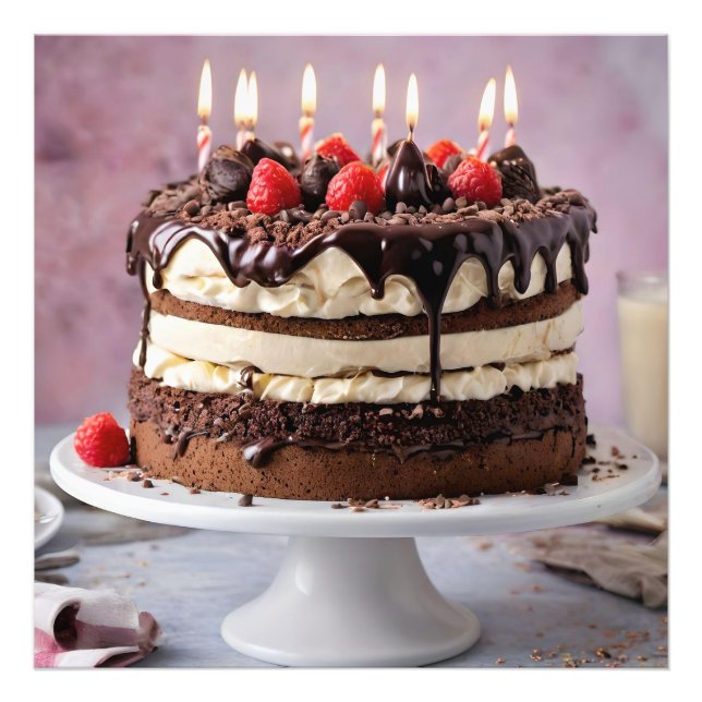 Chocolate Cream Birthday Cake with Strawbär Fototryck (Framsidan)