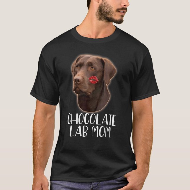 Chocolate Lab Mamma Chocolate Labrador Lipstick på T Shirt (Framsida)