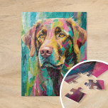 Chocolate Lab Porträtt Colorful Abstrakt Art Pussel<br><div class="desc">En lekfull modern konst porträtt av ett chokladlabb som är färgat med ljusa färger, inklusive teal, gult, rosa och grönt. Den vibrerande paletten och de uttryckliga penseldragen ge är ett energiskt, glatt utseende som ger en roligt och fantasifull vridning till det traditionella sällskapsdjuret porträtt. Detta livliga och färgstarka biet fångar...</div>