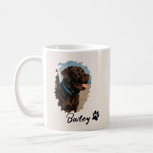 Chocolate Labrador Close-Up | Hund Porträtt Gift Kaffemugg (Vänster)