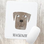 Chocolate Labrador Retriever Personlig Hund Musmatta<br><div class="desc">En rolig Chocolate Labrador Retriever-hund som får dig att le. Ändra eller ta bort namn för anpassning. Originalkonst av Nic Squirrell.</div>