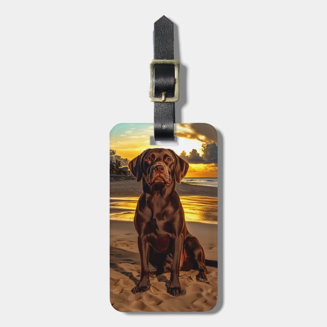 Chocolate Labrador vid Sunset Bagagebricka (Vertikal Framsida)