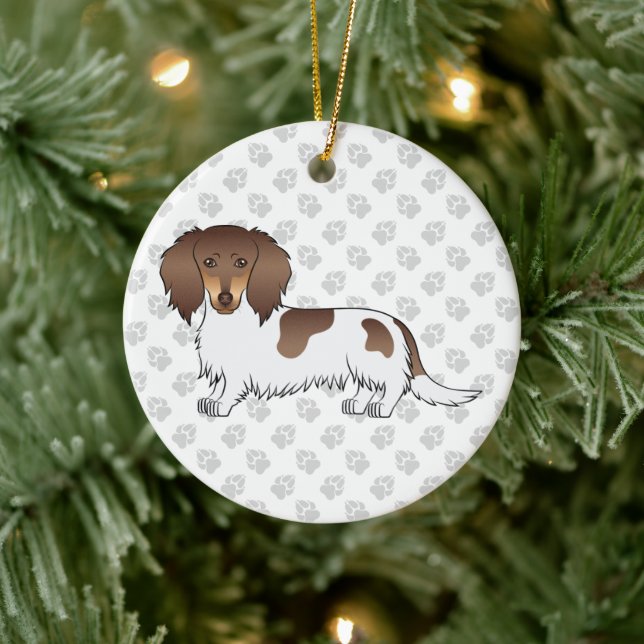 Chocolate & Tan Piebald Long Hair Dachshund & Text Julgransprydnad Keramik (Träd)