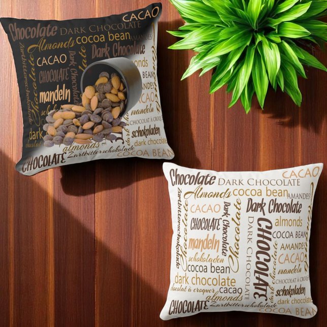 Choklad Bits and Almonds Stäng foto Kudde (word cloud designs front and back throw pillow)