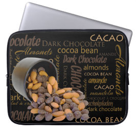 Choklad Bits and Almonds Stäng foto Laptop Fodral
