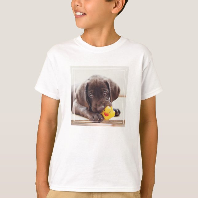 Choklad labradus valp med Leksak Anka T Shirt (Framsida)
