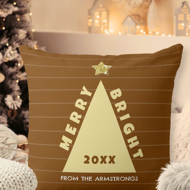 Choklad Minimalistisk Julgran Kudde (Chocolate Minimalist Christmas Tree Throw Pillow ©Susanne Sachers - Sunny Mind 🌞)