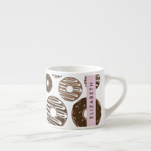 Chokladklad, karamelldonötter, isbildning, ditt na espressomugg
