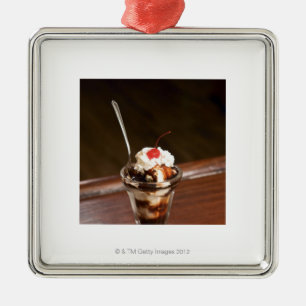 Chokladsundae Julgransprydnad Metall