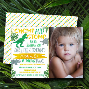 Chomp & Stomp! Dinosaur Boys 2:a födelsedagsfoto Inbjudningar
