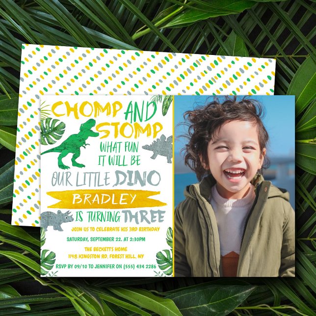 Chomp & Stomp! Dinosaur Boys 3:e födelsedagsfoto Inbjudningar (Skapare uppladdad)