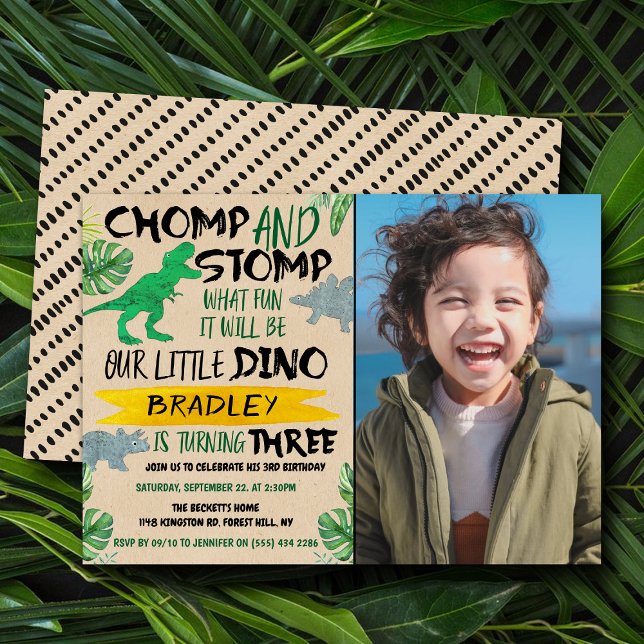 Chomp & Stomp! Dinosaur Boys 3:e födelsedagsfoto Inbjudningar (Skapare uppladdad)
