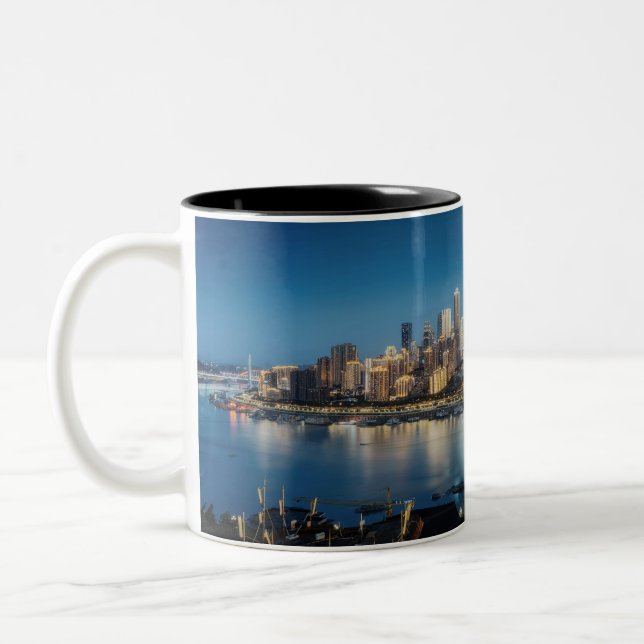 Chongqing Skyline på Natten - City Ljus och Refle Två-Tonad Mugg (Vänster)