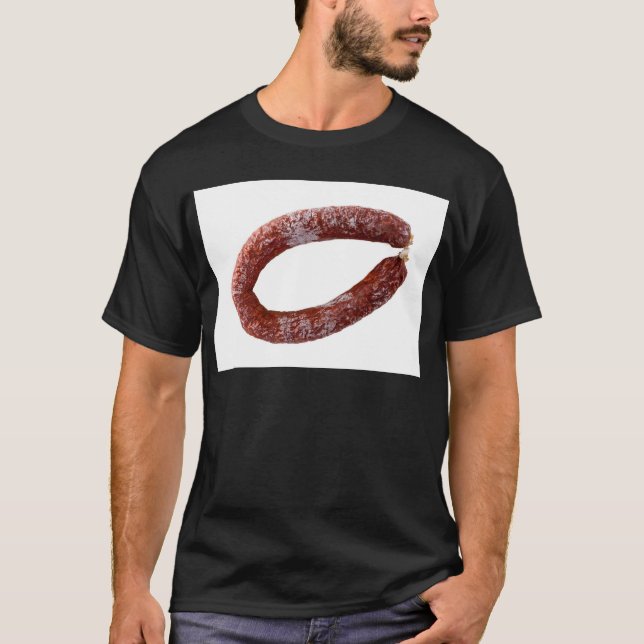 Chorizo-korv isolerad som klippt tee shirt (Framsida)