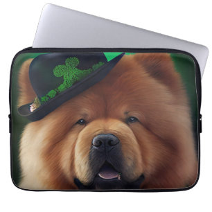 Chow Chow-hund i St. Patrick's Day-dräkt Laptop Fodral