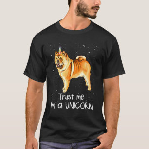 Chow Chow Lita på mig om en enhetlig Hund T Shirt