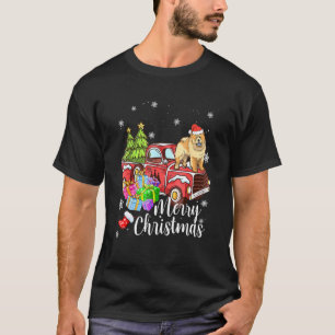 Chow Chow Riding Red Lastbil Julafton God jul T Shirt