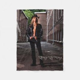 Chris Caffery Alley Fullt Shot Fleet Blanket Fleecefilt