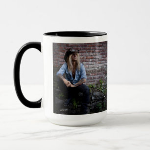 Chris Caffery Sitta av Brick Wall Mugg