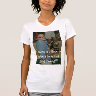 Chris i björndress tee shirt