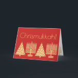 Chrismukah Guld och Red Helgdag och lägg till ditt Helgkort<br><div class="desc">Lägg till ditt favoritfoto på insidan av det här Chrismukah-helgdag i rött och guld. Detta enkla och elegant hälsningskort är en perfekt som passar för blandade familjer som firar både jul och Hanukkah. Mitt simulerade guld-bilder i Julgran och Hanukkah Menorah upprepas inuti kortet tillsammans med två textavsnitt som du kan...</div>