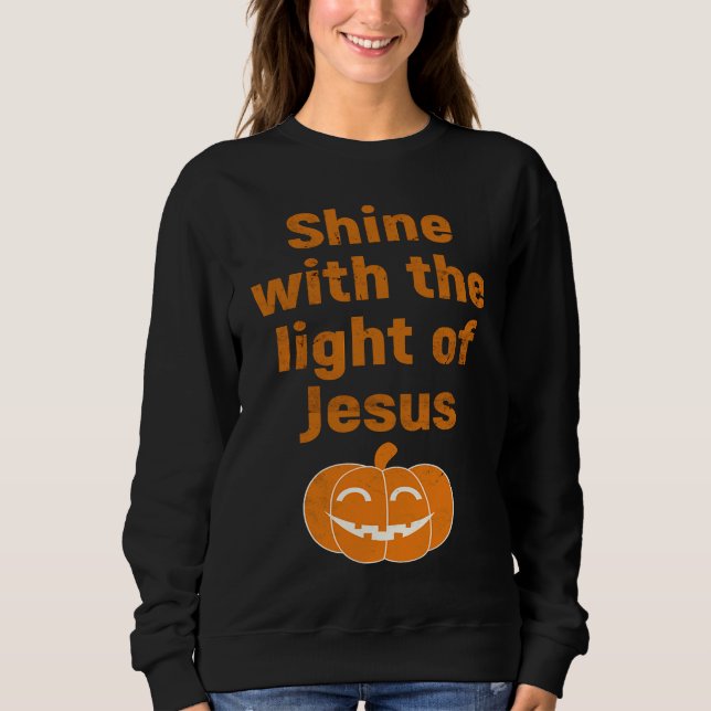 Christian Halloween  Shine With The Light Of Jesus T Shirt (Framsida)