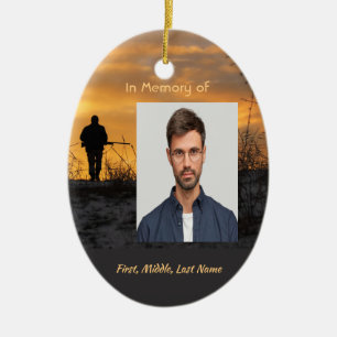 Christian Memorial Hunter Hunting Stalking Game Julgransprydnad Keramik