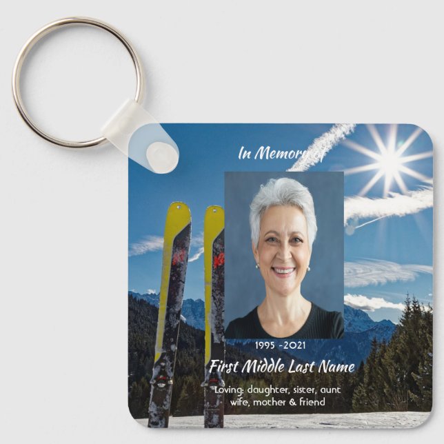 Christian Skiing Skier  Memorial Keepsake  Nyckelring (Framsida)