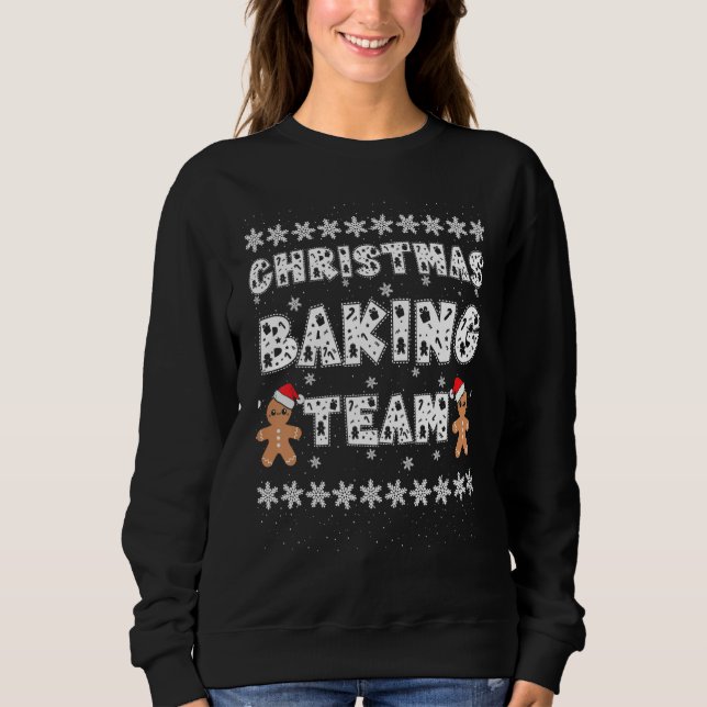 Christmas Baking Team Gingerbread Men With Xmas Ha T Shirt (Framsida)