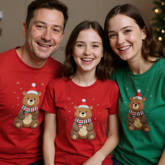 Christmas Bear T Shirt (Skapare uppladdad)