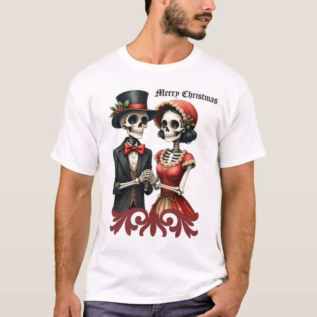 Christmas Bone Romance, A festive skeleton couple. T Shirt (Framsida)