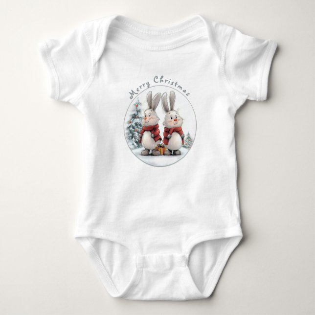 Christmas Bunny and gift, personalized T Shirt (Framsida)