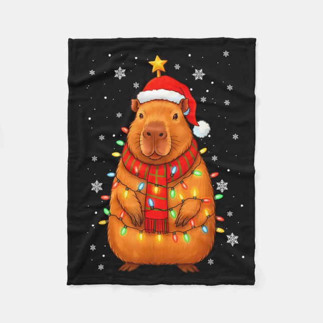Christmas Capybara With Santa Hat Xmas Lights Tree Fleecefilt (Framsidan)