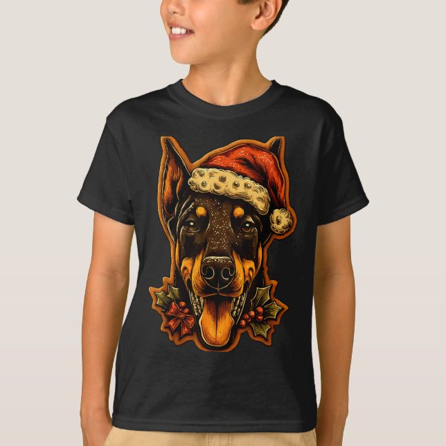 Christmas Doberman Dog With Santa Hat Gingerbread  T Shirt (Framsida)
