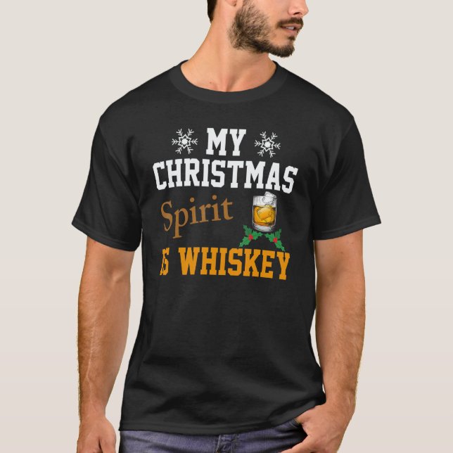 Christmas Drinking Whiskey Liquor Drinker Saying T Shirt (Framsida)