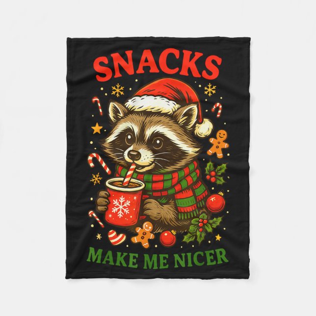 Christmas Funny Cute Feral Raccoon Snacks Make Me  Fleecefilt (Framsidan)