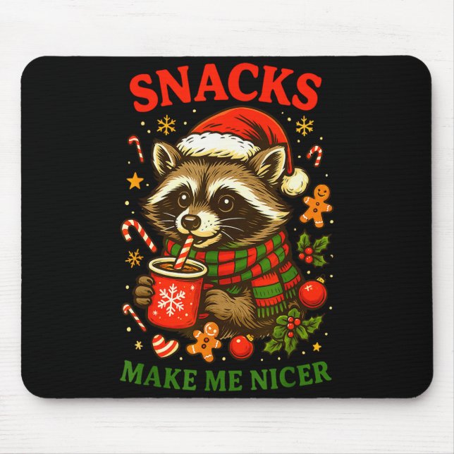 Christmas Funny Cute Feral Raccoon Snacks Make Me  Musmatta (Framsidan)