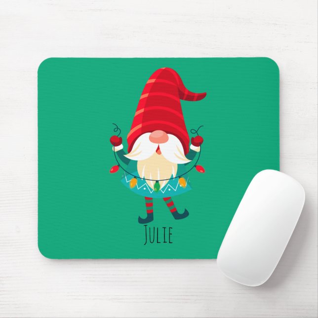 Christmas Gnome Holding Christmas Lights Musmatta (Med mus)