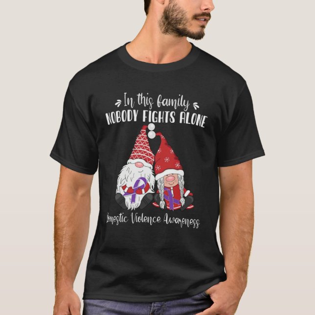 Christmas Gnomes Domestic Violence Awareness T Shirt (Framsida)