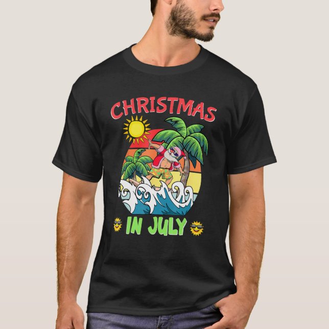 Christmas In July  Santa Surfing Summer Beach Vaca T Shirt (Framsida)